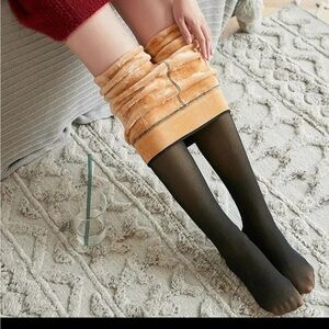 NEW Warm Fleece-Lined Black and Tan Leggings